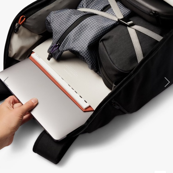 Bellroy Venture Travel Pack 26L - Picture 7 of 9